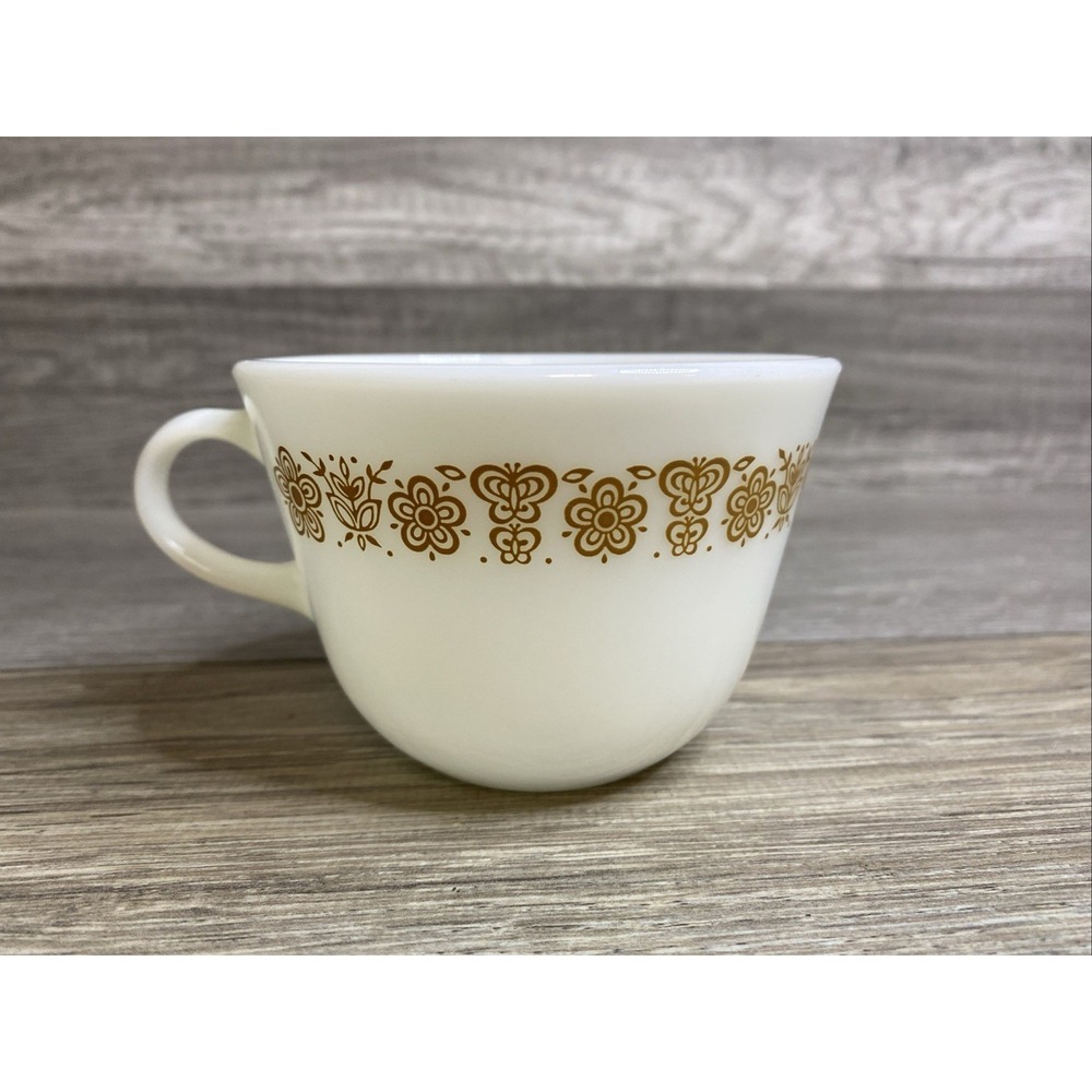 Vintage Corning Milk Glass Butterfly Gold Handled Coffee Tea Cup